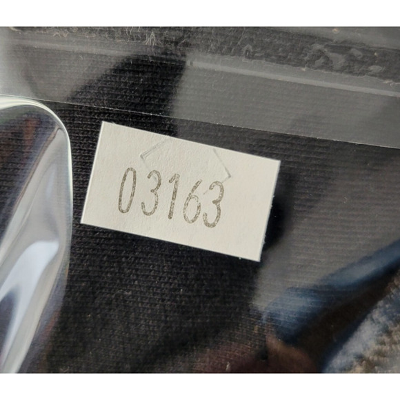 On Fire Hooded Top Womens 1X Black White Queen Graphic Drawstring Sleeveless - Picture 10 of 10